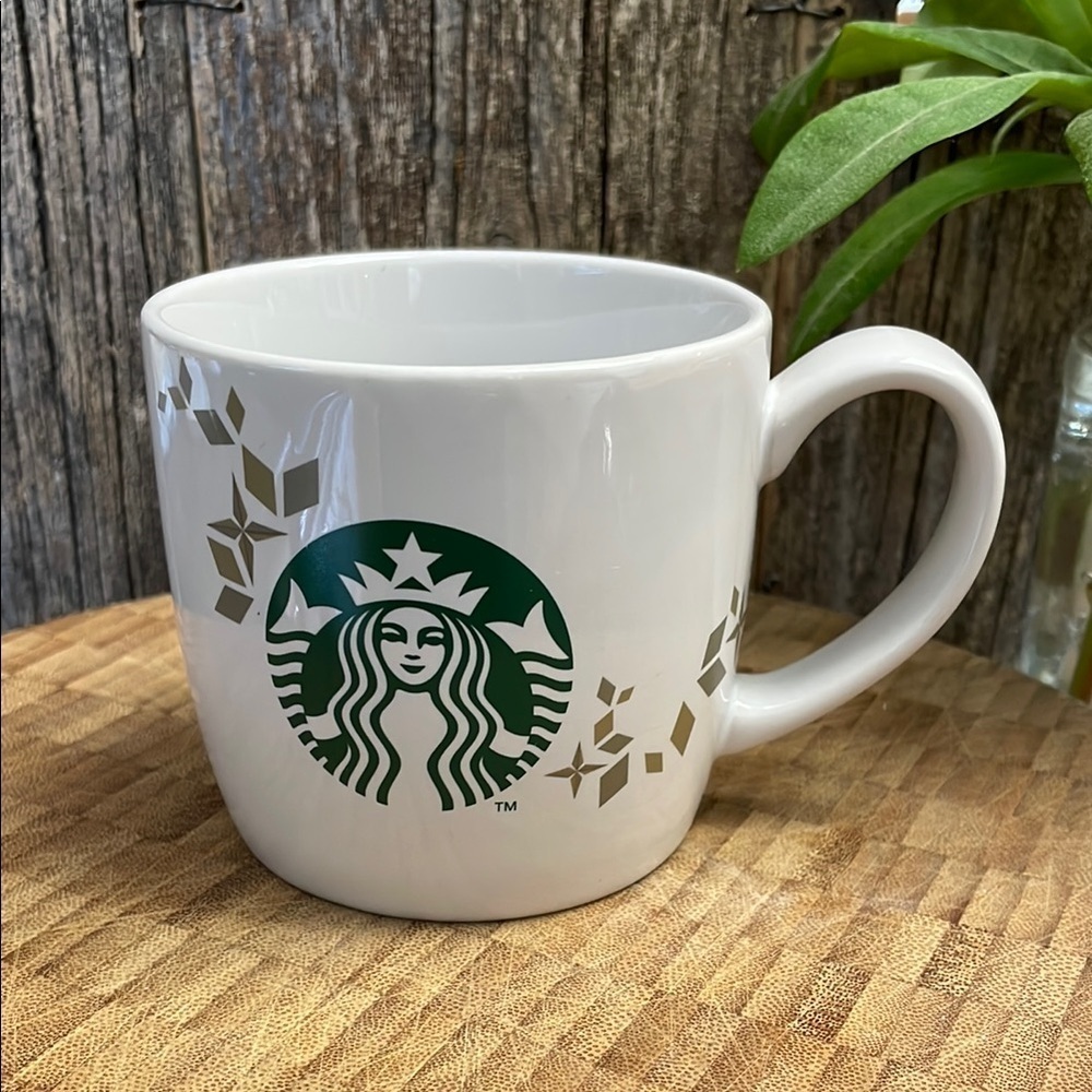 Starbucks | Holiday Collection | 2013 | 14oz |Ceramic Mug wGreen/Gold Design